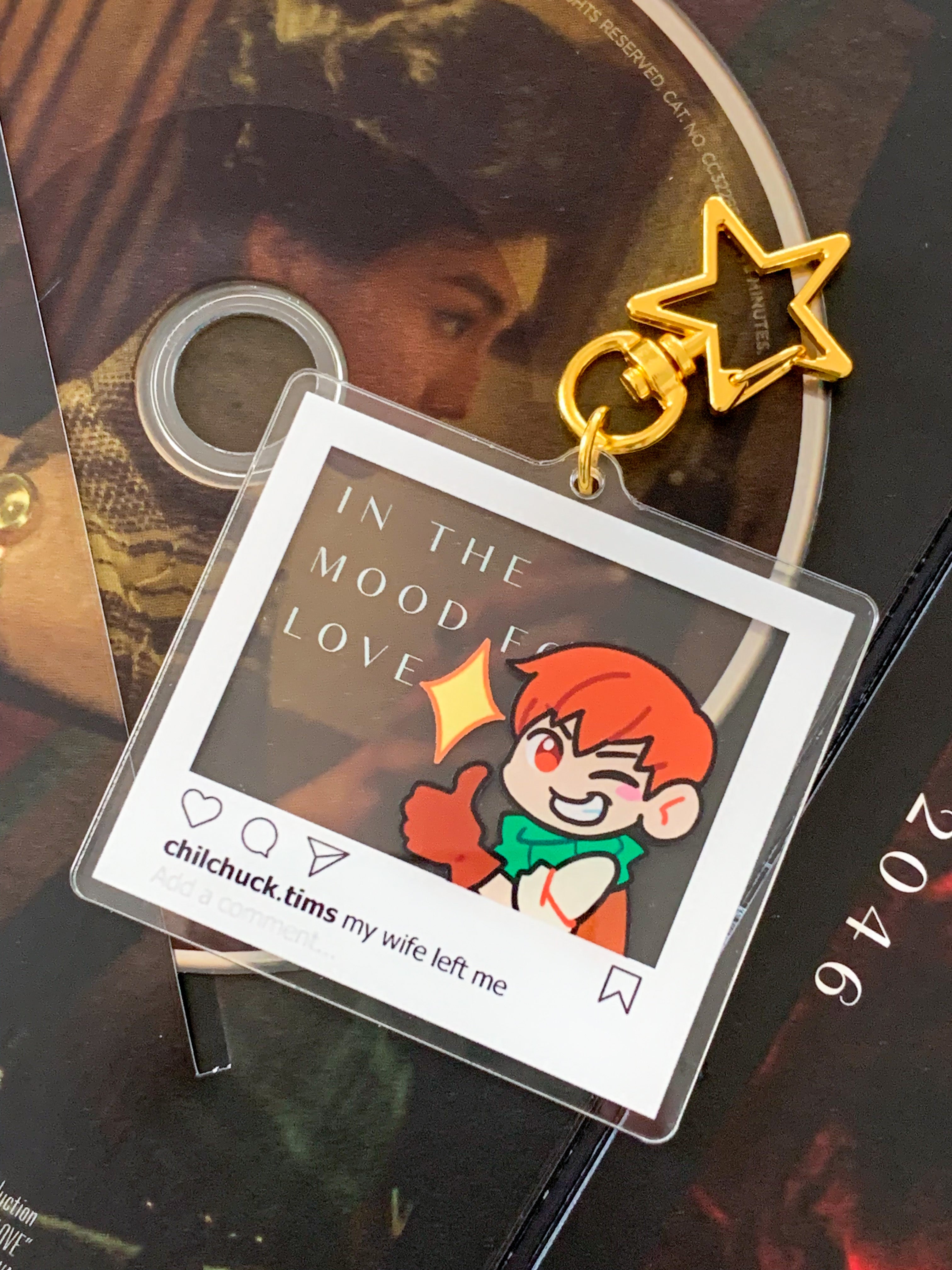 Chilchuck Photo Dungeon Meshi Acrylic Charm