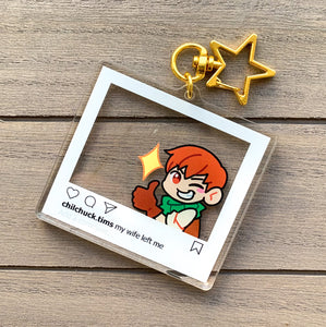 Chilchuck Photo Dungeon Meshi Acrylic Charm