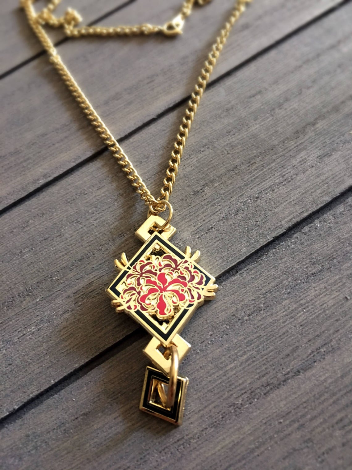 spider lily jewelry Spider Lilies Necklace – zetallis